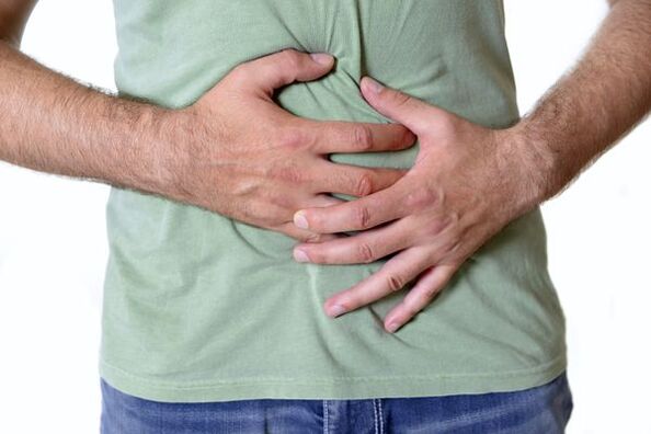 stomach pain due to parasites
